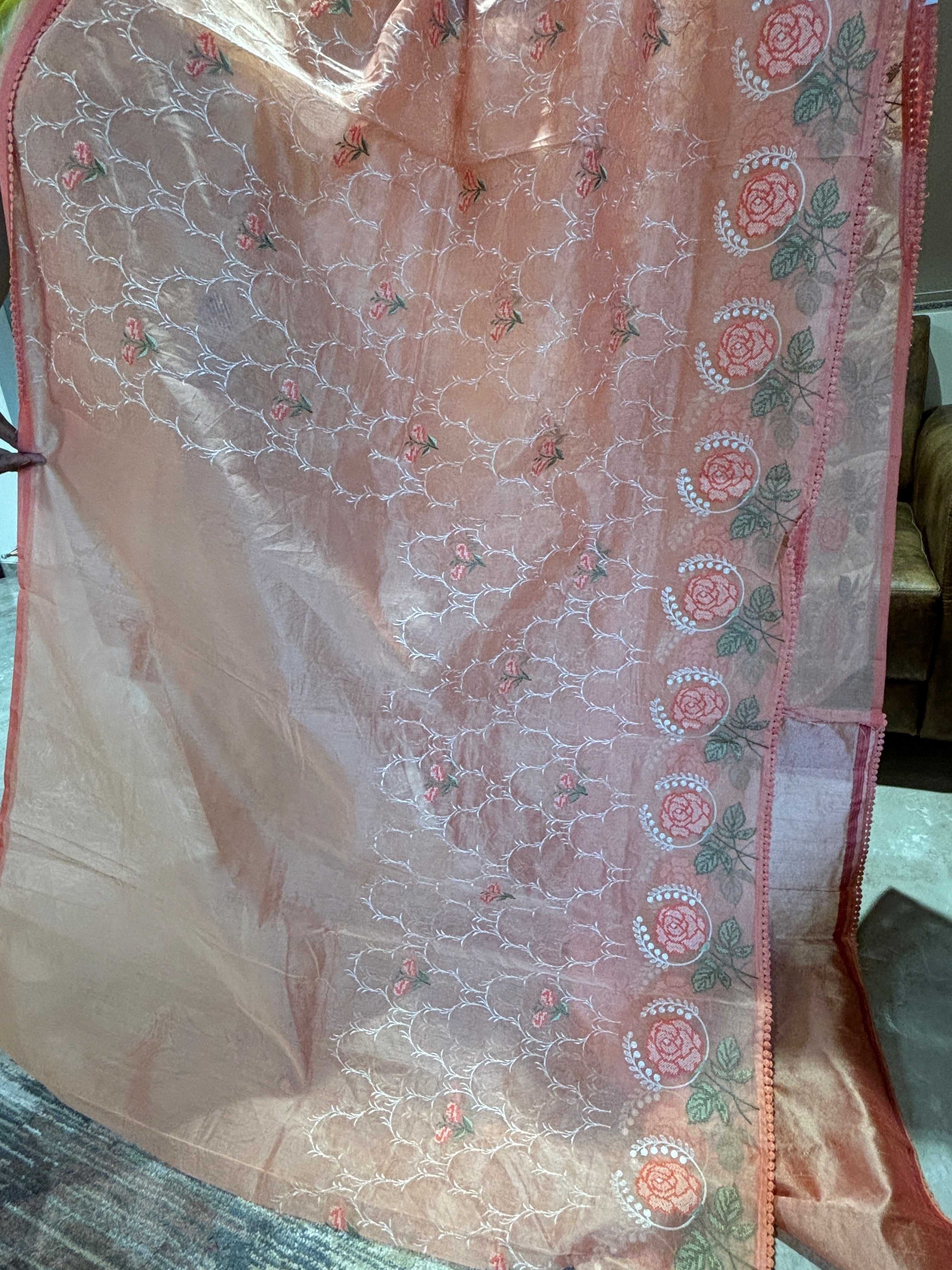 Peach coloured Supernet