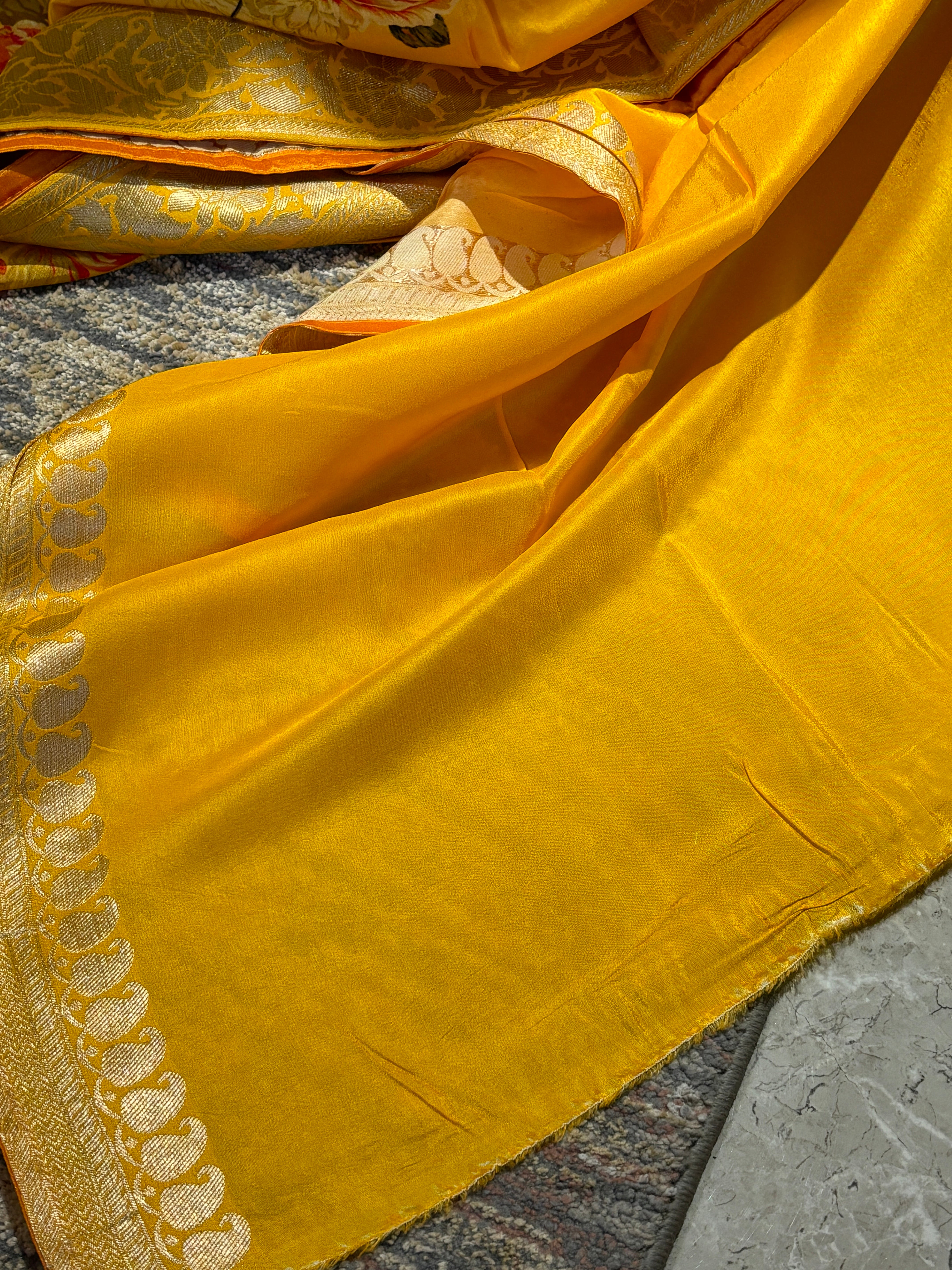Munga crepe silk saree