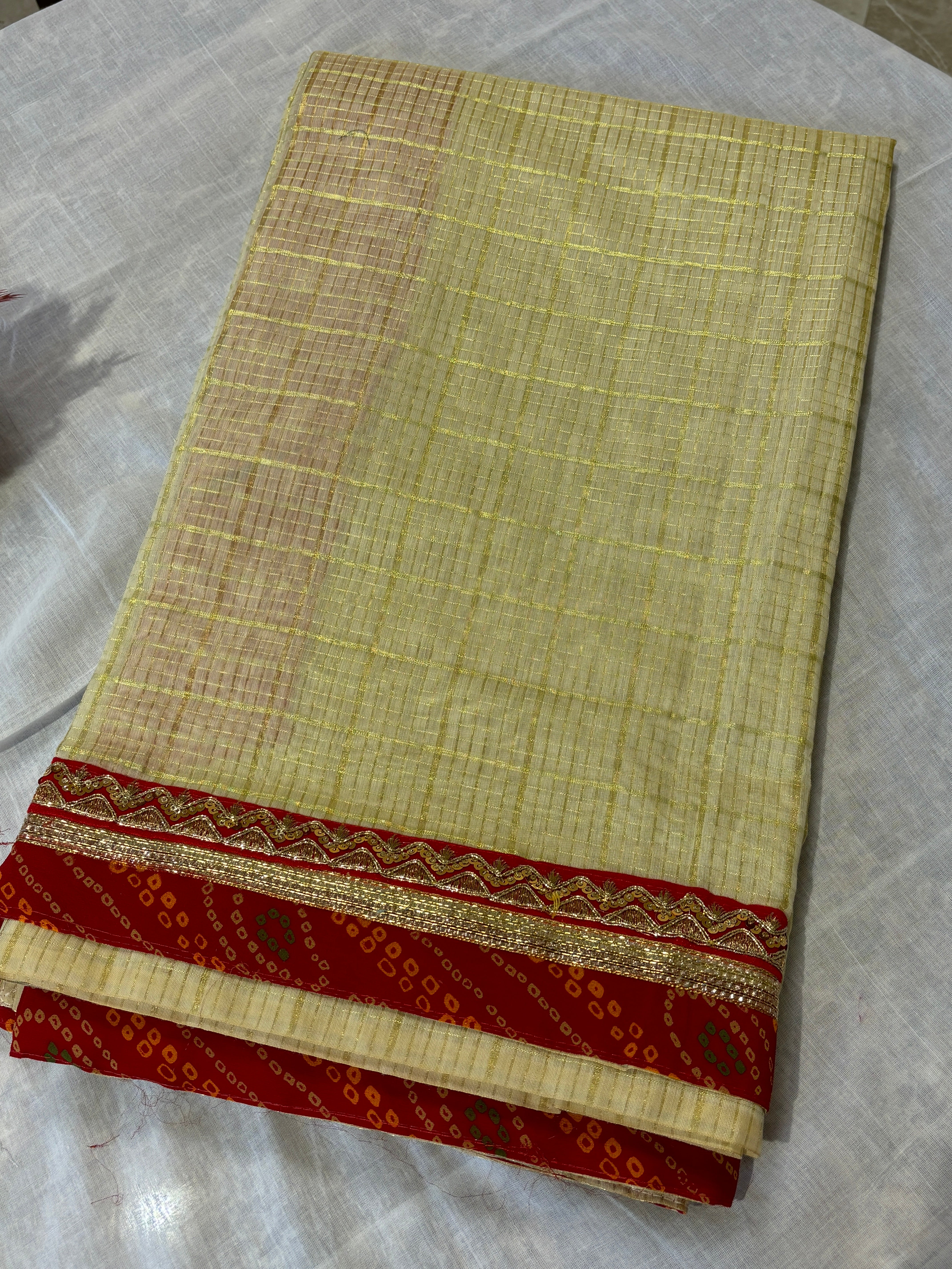 Chundri border saree