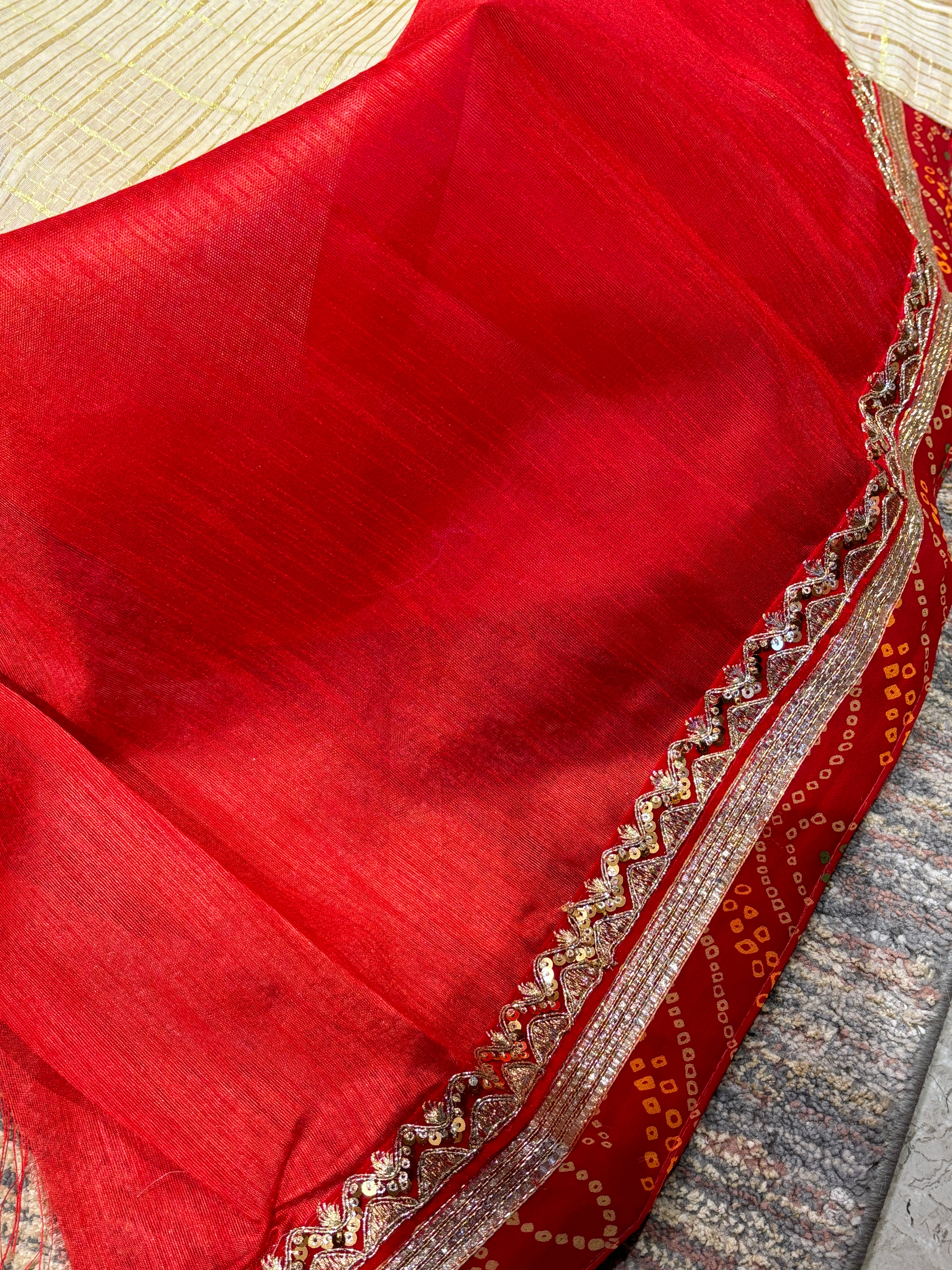 Chundri border saree
